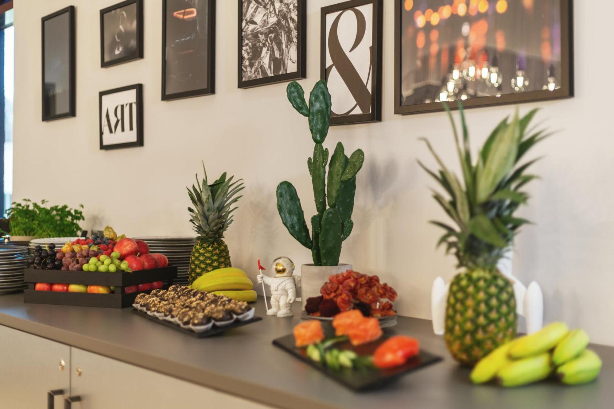 Holiday Inn - The Niu Star Sindelfingen By Ihg Bagian luar foto