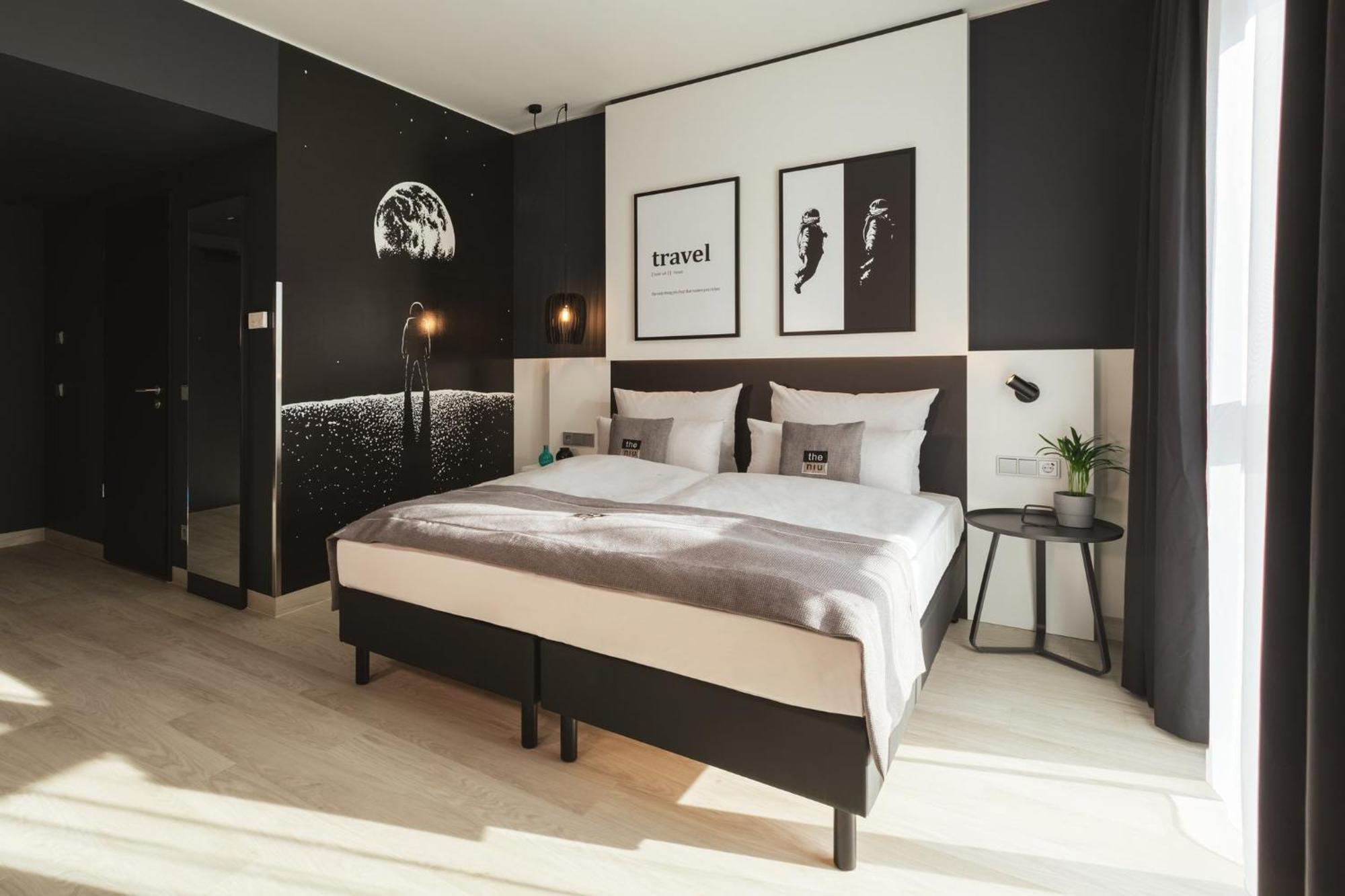 Holiday Inn - The Niu Star Sindelfingen By Ihg Bagian luar foto
