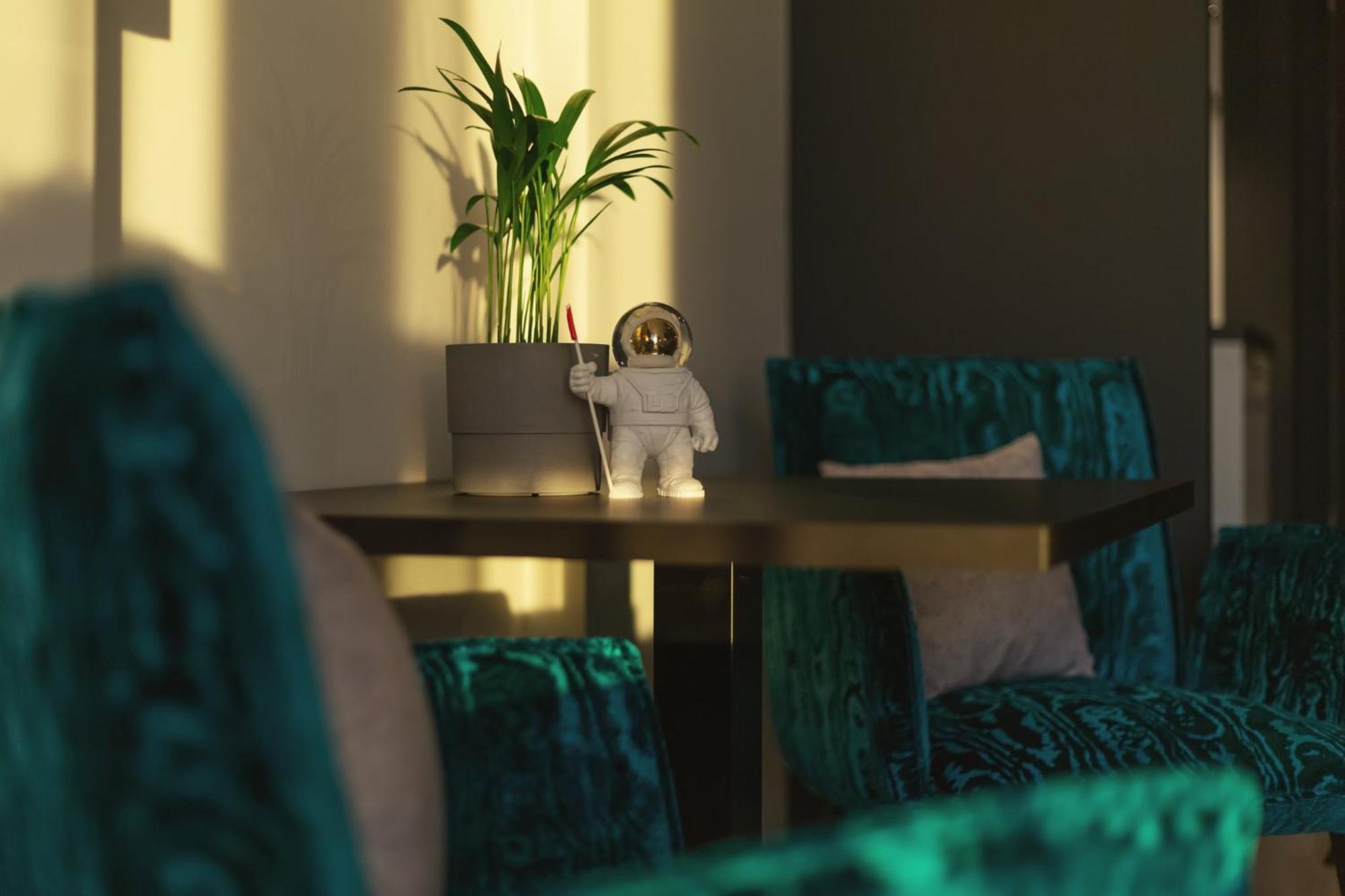Holiday Inn - The Niu Star Sindelfingen By Ihg Bagian luar foto
